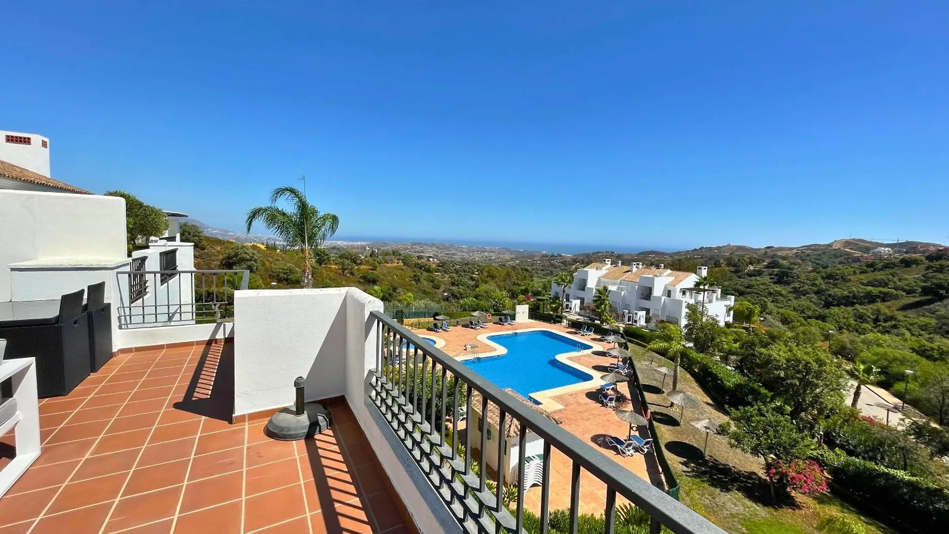El Bosque De La Mairena Penthouse Apartment Ojen