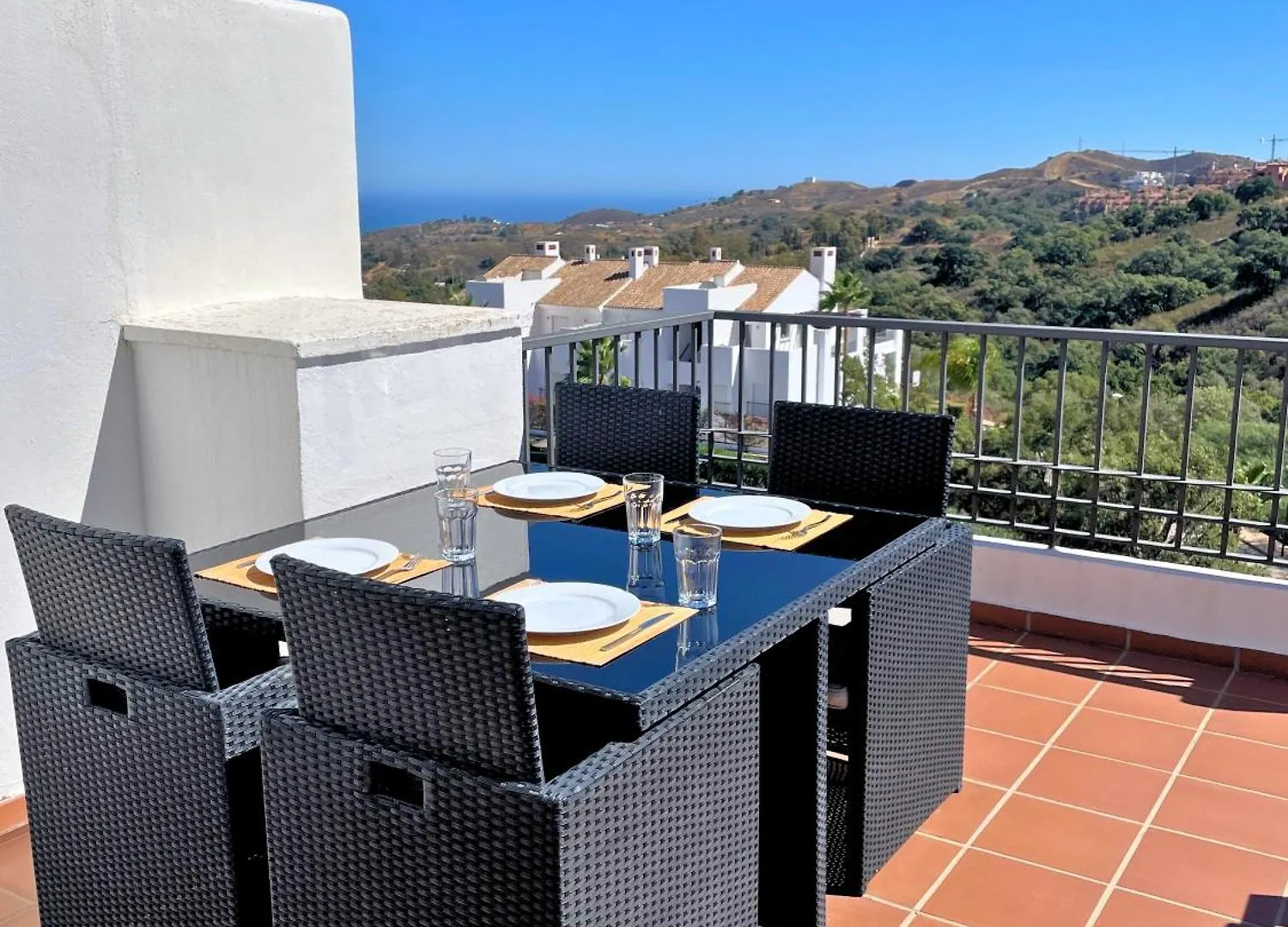 El Bosque De La Mairena Penthouse Apartment Ojen 0*,  Spain