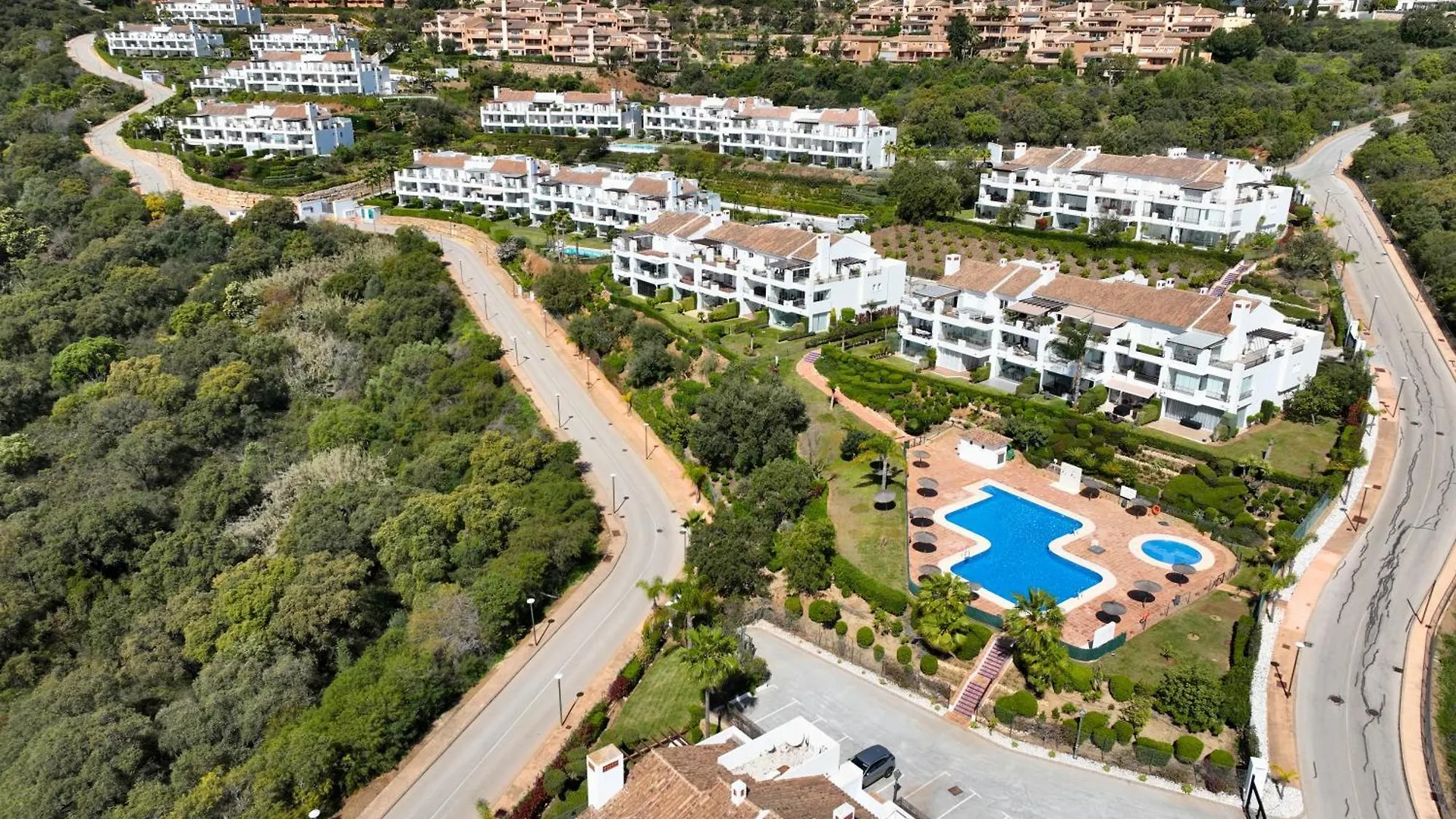 El Bosque De La Mairena Penthouse Apartment Ojen Spain