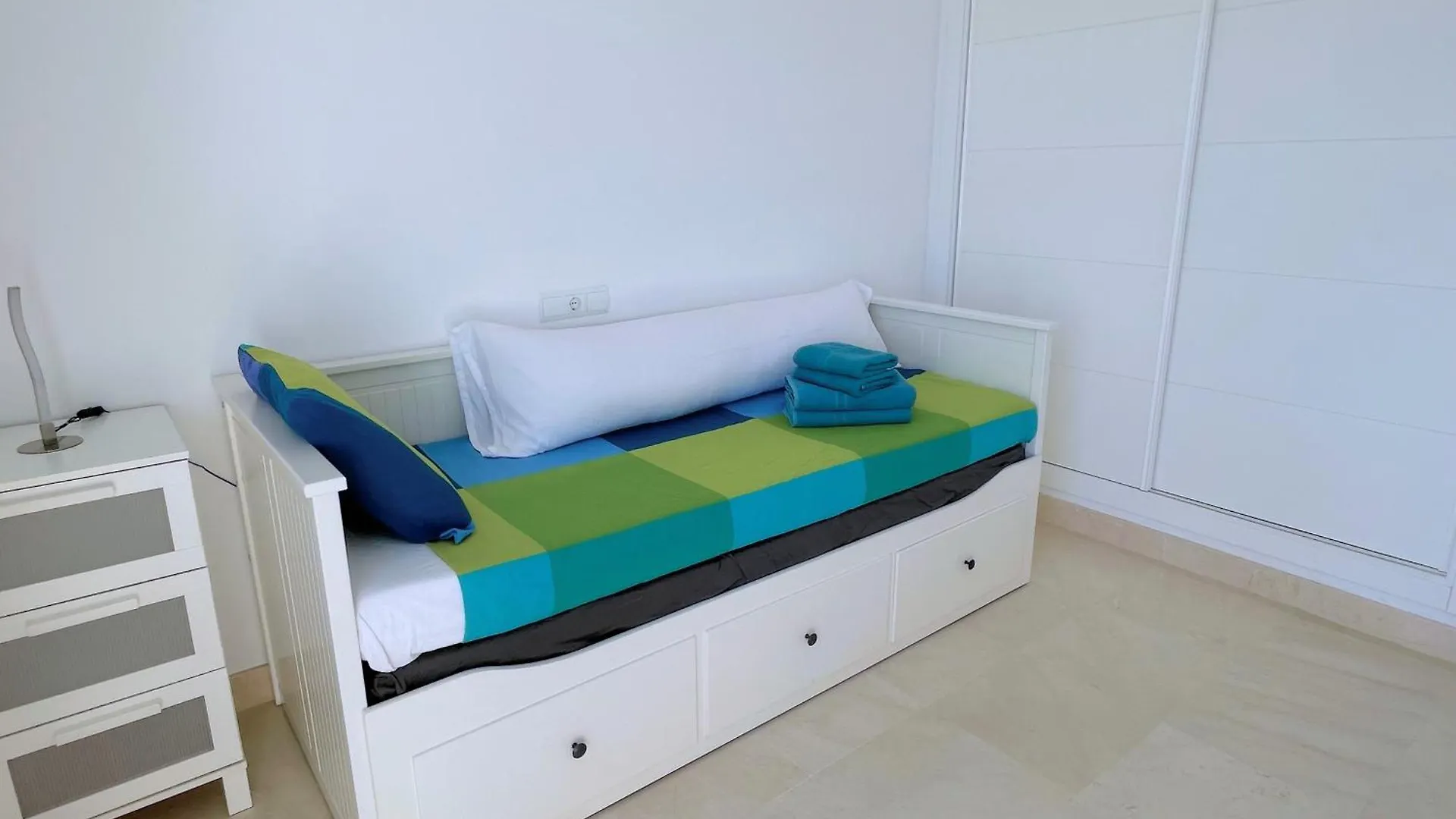 El Bosque De La Mairena Penthouse Apartment Ojen
